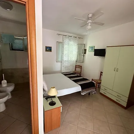 Monica Aparthotel